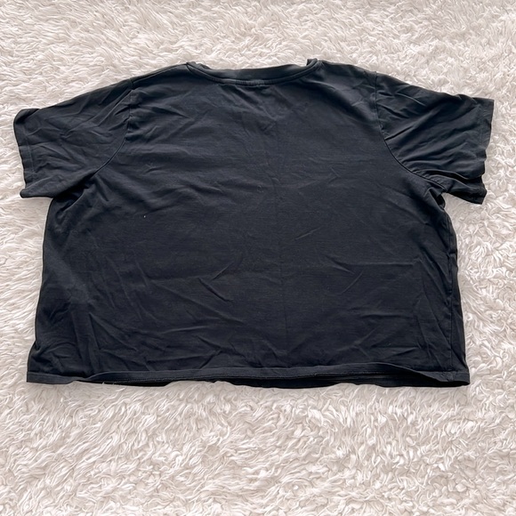 Levi's Cropped T-Shirt 1X - Picture 8 of 10